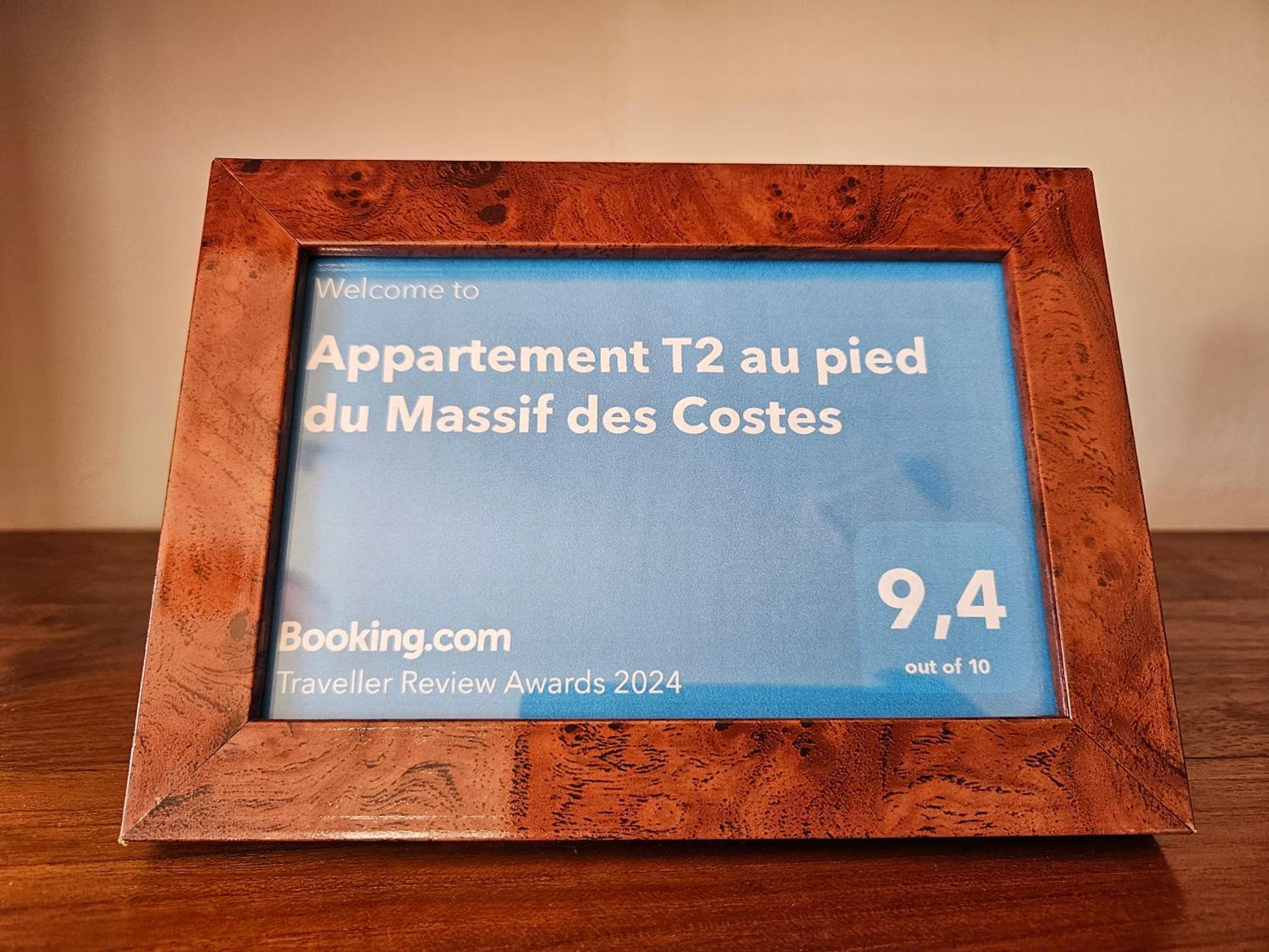 Beau T2 dans résidence au pied du massif des Costes Pélissanne Exterior foto